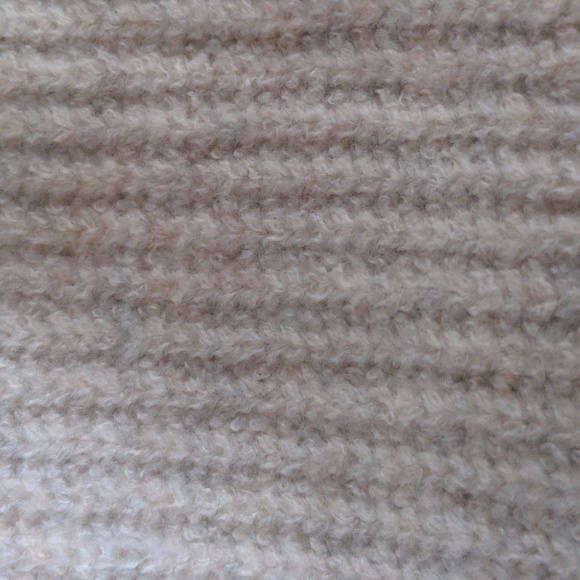 NWT Vince Camuto Sweater Vest Cream Knit Size L Soft Warm Acrylic Poly … - Picture 8 of 12